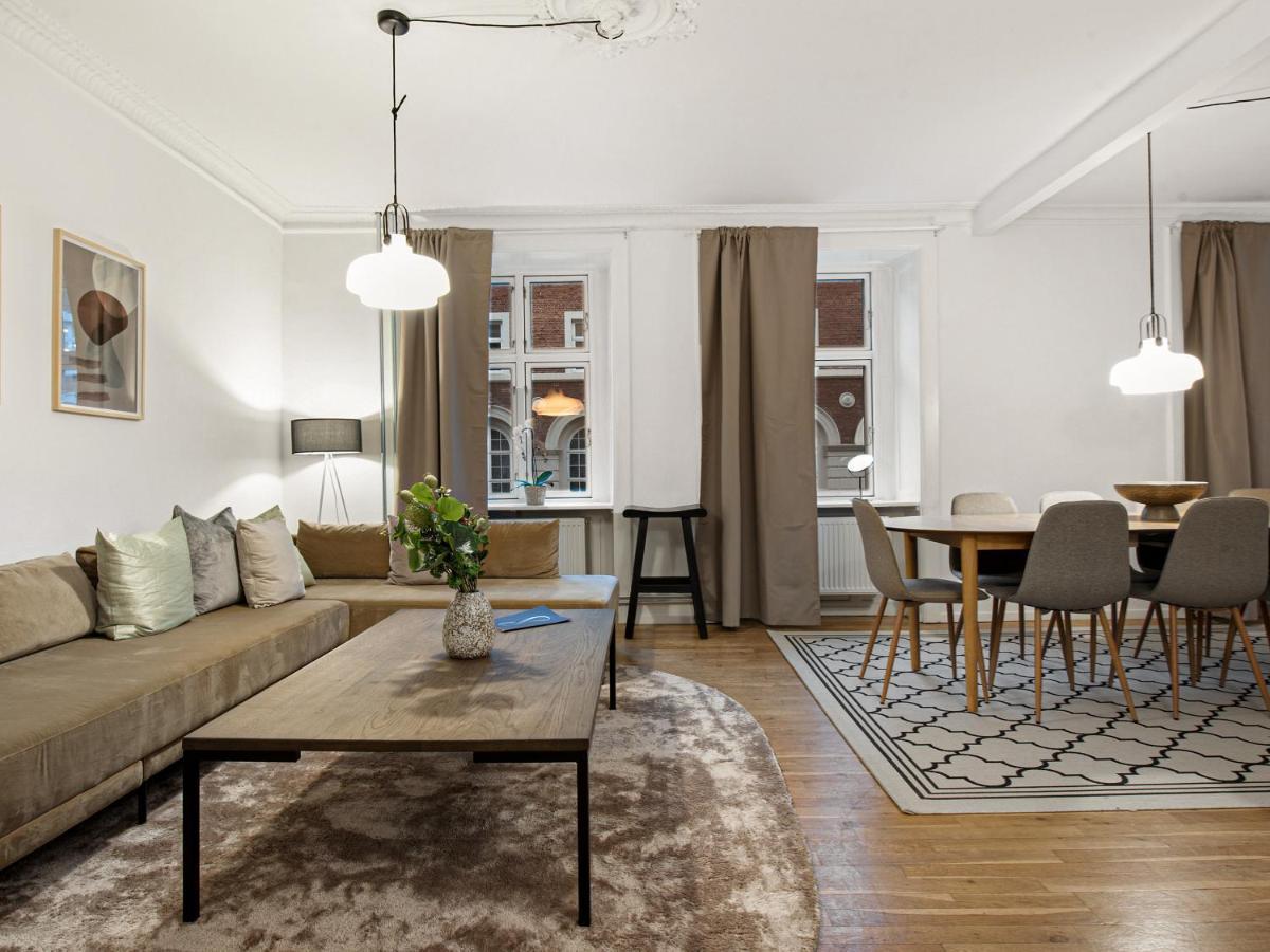 Sanders Stage - Enchanting Four-Bedroom Apartment Near Nyhavn København Eksteriør bilde